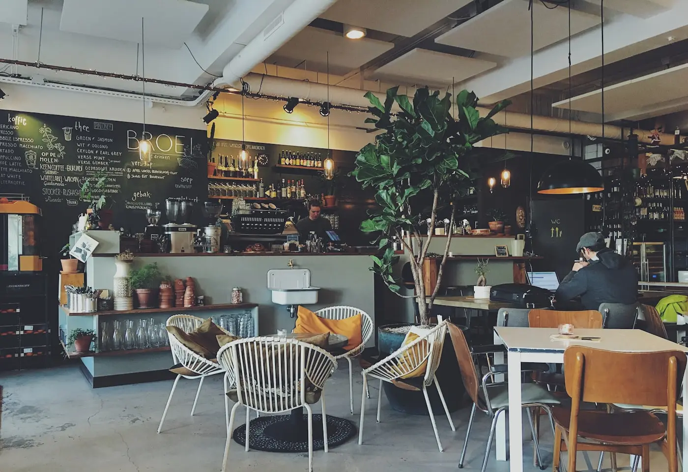 MUSTER · Café Stuttgarter Straße, Gastraum